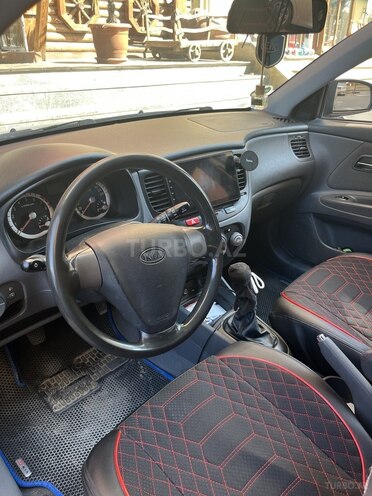 Kia Rio 2005, 244,800 km - 1.4 l - Xırdalan