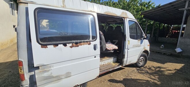 Ford Transit 1993, 400,000 km - 2.5 l - Masallı