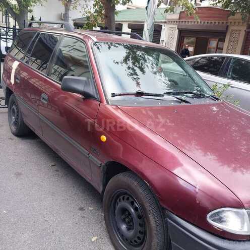 Opel Astra 1994, 250,000 km - 1.6 l - Bakı