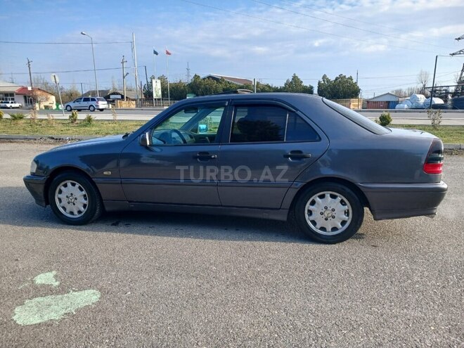 Mercedes C 240 1997, 464,000 km - 2.4 l - Göyçay