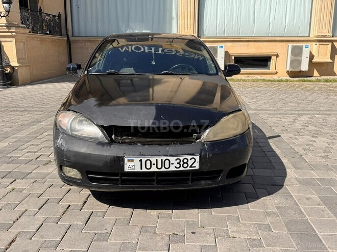 Chevrolet Lacetti-1