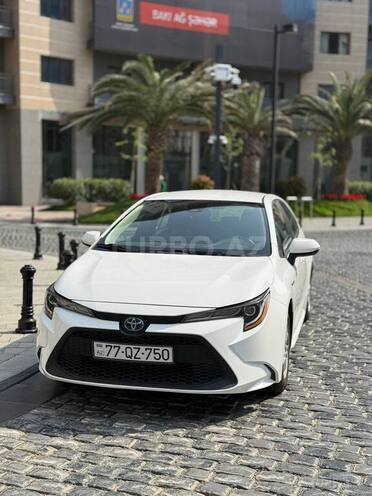 Toyota Corolla 2019, 130,000 km - 1.8 l - Bakı