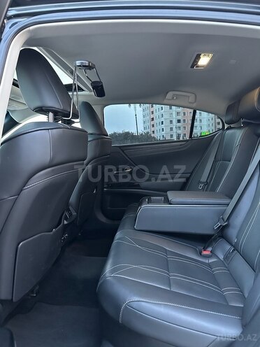 Lexus ES 300h 2022, 54,000 km - 2.5 л - Sumqayıt
