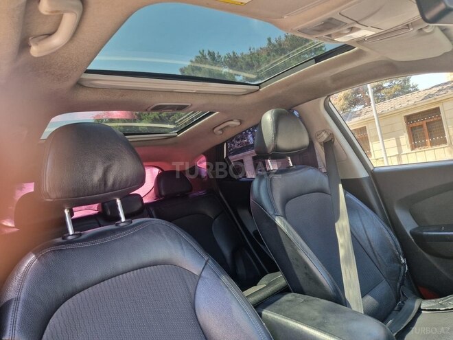 Hyundai ix35 2010, 250,000 km - 2.0 l - Bakı