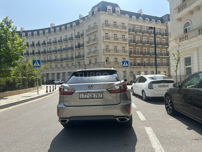 Lexus RX 200t 2017, 270,000 km - 2.0 l - Bakı