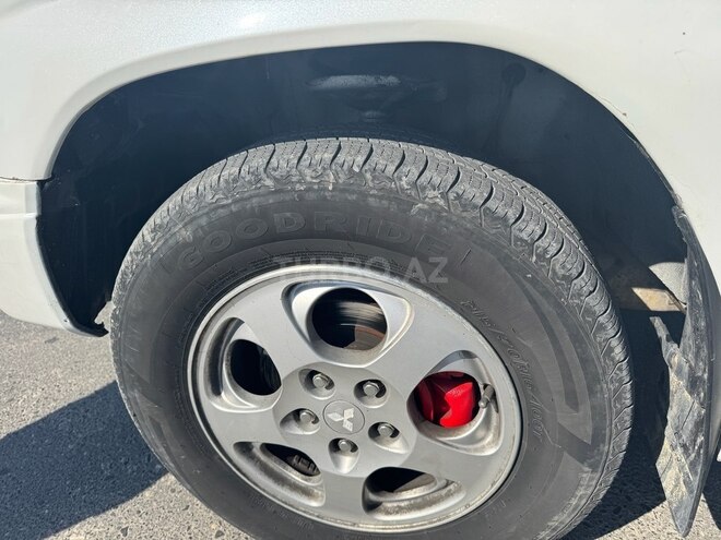 Mitsubishi Pajero io 1999, 320,949 km - 1.8 л - Bakı
