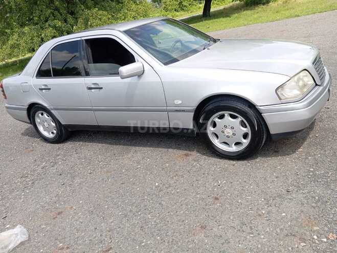 Mercedes C 200 1996, 180,000 km - 2.0 l - Qax