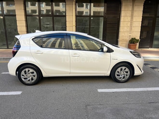 Toyota Aqua 2019, 62,000 km - 1.5 л - Bakı