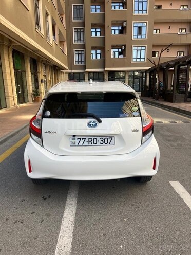 Toyota Aqua 2019, 62,000 km - 1.5 л - Bakı