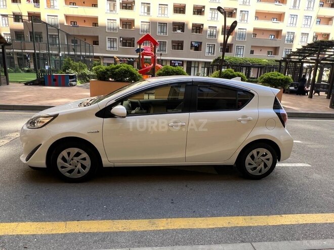 Toyota Aqua 2019, 62,000 km - 1.5 л - Bakı