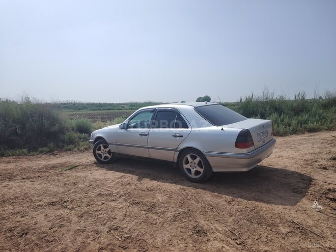 Mercedes C 180 1995, 195,000 km - 1.8 l - Bakı
