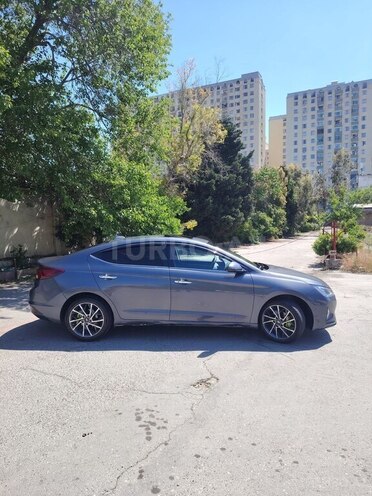Hyundai Elantra 2019, 119,600 km - 2.0 l - Bakı