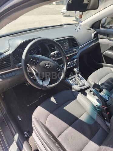 Hyundai Elantra 2019, 119,600 km - 2.0 l - Bakı