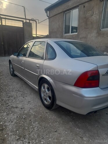 Opel Vectra 1999, 216,000 km - 1.6 l - Bakı