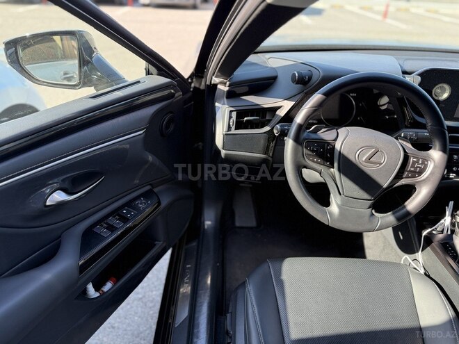 Lexus ES 200 2022, 40,510 km - 2.0 l - Bakı