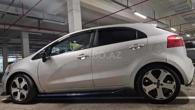 Kia Rio 2011, 295,000 km - 1.4 l - Bakı
