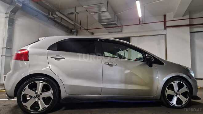 Kia Rio 2011, 295,000 km - 1.4 l - Bakı