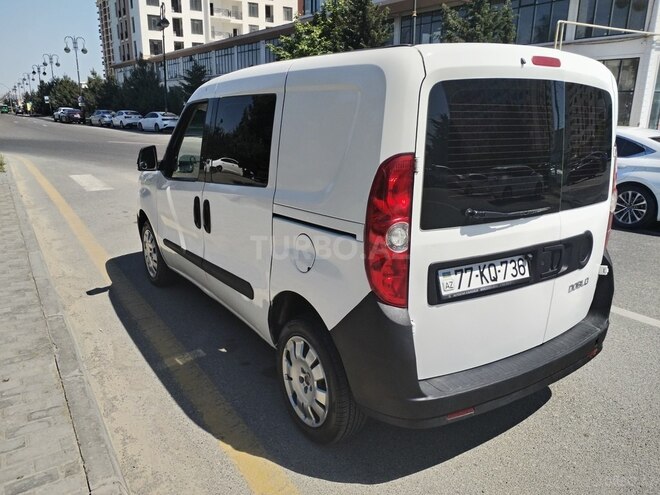 Fiat Doblo 2014, 186,521 km - 1.4 l - Bakı
