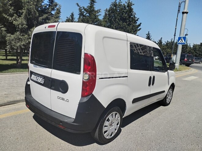 Fiat Doblo 2014, 186,521 km - 1.4 l - Bakı