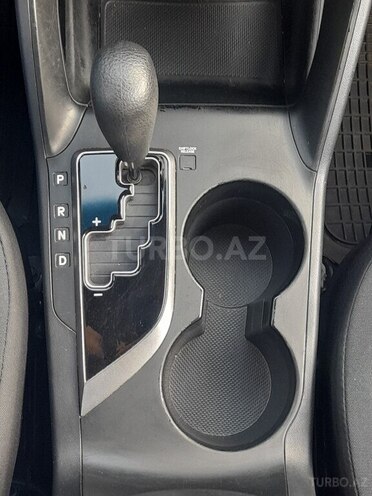 Hyundai ix35 2012, 79,100 km - 2.0 л - Naftalan
