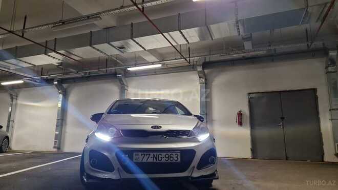 Kia Rio 2011, 295,000 km - 1.4 l - Bakı