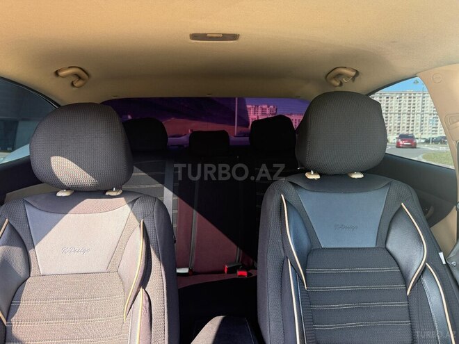 Hyundai Elantra 2011, 200,178 km - 1.8 л - Bakı