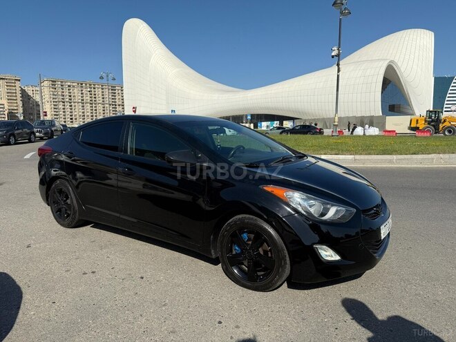 Hyundai Elantra 2011, 200,178 km - 1.8 л - Bakı