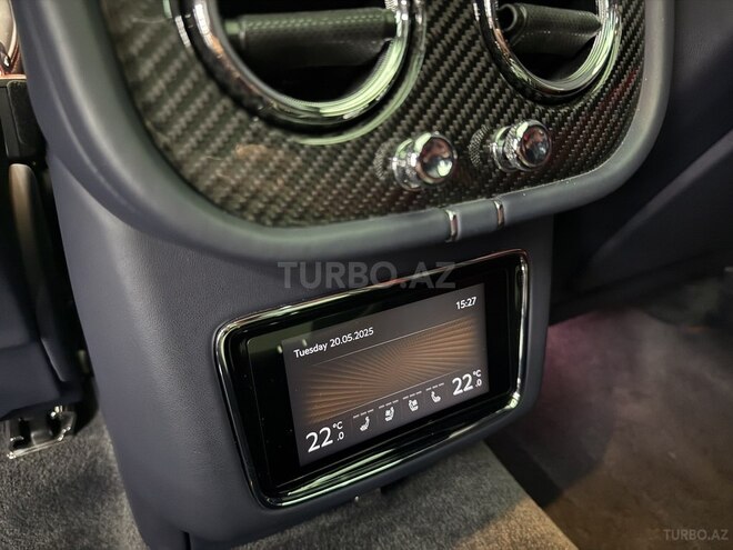 Bentley Bentayga-18