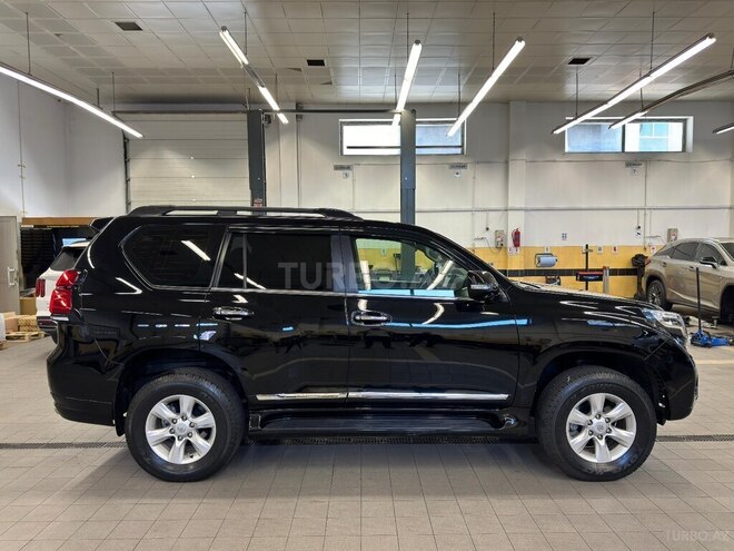 Toyota Land Cruiser Prado 2011, 136,000 km - 2.7 l - Bakı
