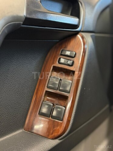 Toyota Land Cruiser Prado 2011, 136,000 km - 2.7 l - Bakı