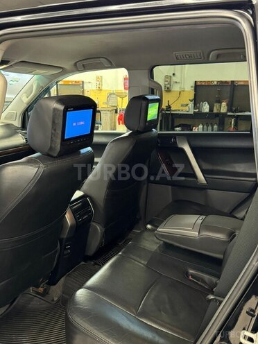Toyota Land Cruiser Prado 2011, 136,000 km - 2.7 l - Bakı