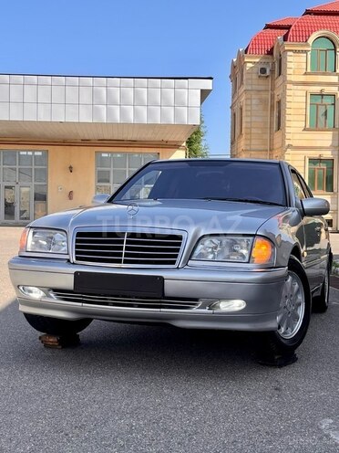 Mercedes C 200 1998, 340,000 km - 2.0 л - İmişli