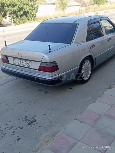 Mercedes E 230 1990, 340,000 km - 2.3 l - Bakı