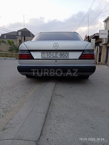 Mercedes E 230 1990, 340,000 km - 2.3 l - Bakı