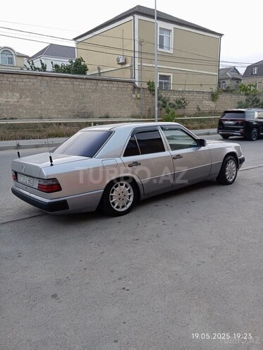 Mercedes E 230 1990, 340,000 km - 2.3 l - Bakı