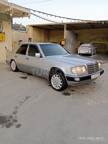 Mercedes E 230 1990, 340,000 km - 2.3 l - Bakı