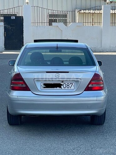 Mercedes C 200 2003, 268,500 km - 1.8 l - Bakı