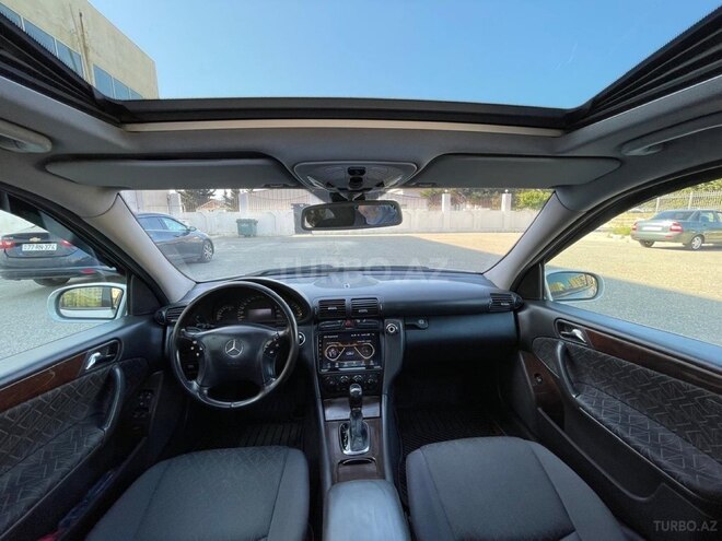 Mercedes C 200 2003, 268,500 km - 1.8 l - Bakı