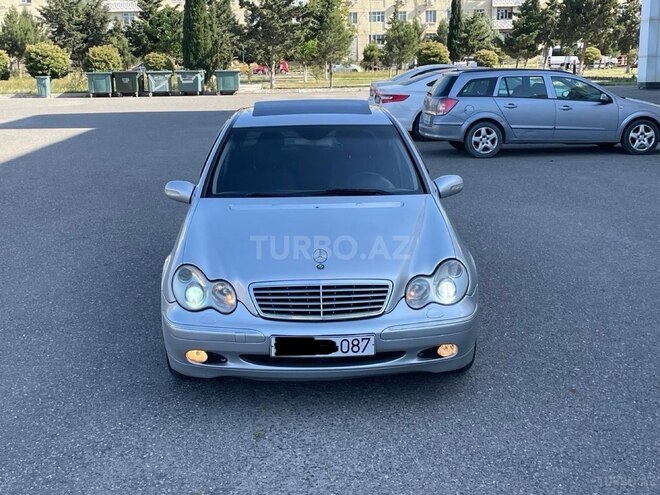 Mercedes C 200 2003, 268,500 km - 1.8 l - Bakı