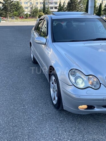 Mercedes C 200 2003, 268,500 km - 1.8 l - Bakı