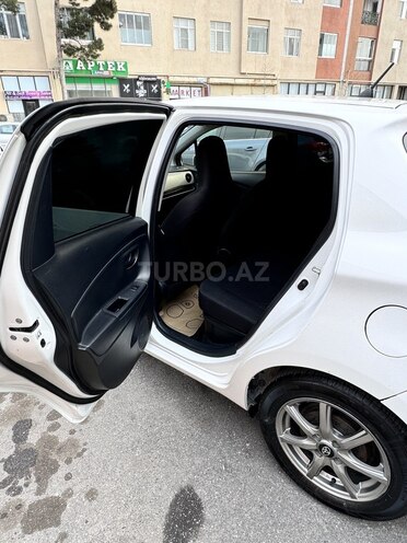 Toyota Vitz 2018, 117,000 km - 1.5 l - Bakı