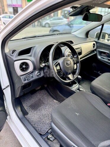 Toyota Vitz 2018, 117,000 km - 1.5 l - Bakı