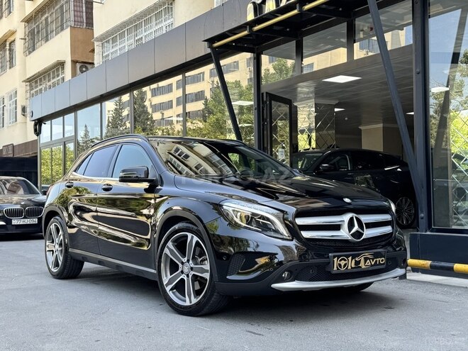 Mercedes GLA 250 4MATIC-4