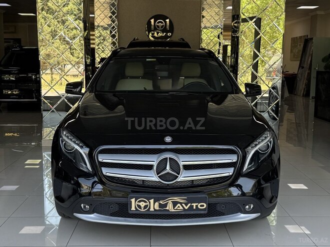 Mercedes GLA 250 4MATIC-1