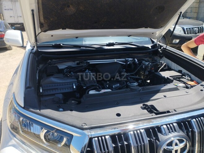 Toyota Land Cruiser Prado 2019, 127,795 km - 2.7 l - Bakı