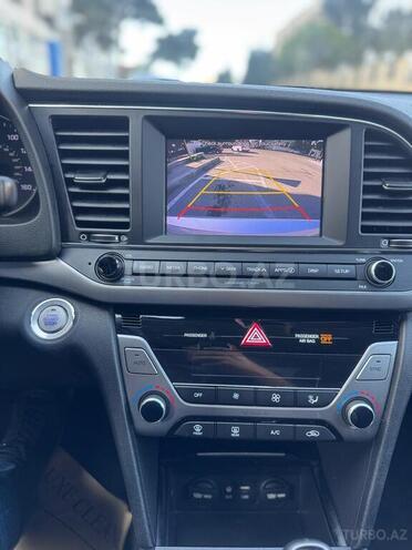 Hyundai Elantra 2017, 231,746 km - 2.0 l - Bakı