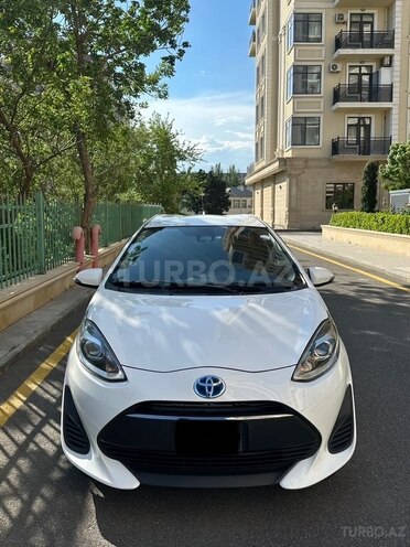 Toyota Aqua 2018, 74,567 km - 1.5 l - Bakı