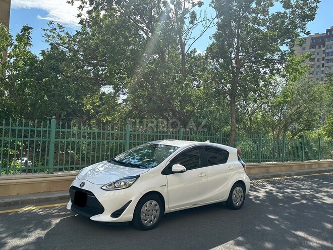 Toyota Aqua 2018, 74,567 km - 1.5 l - Bakı