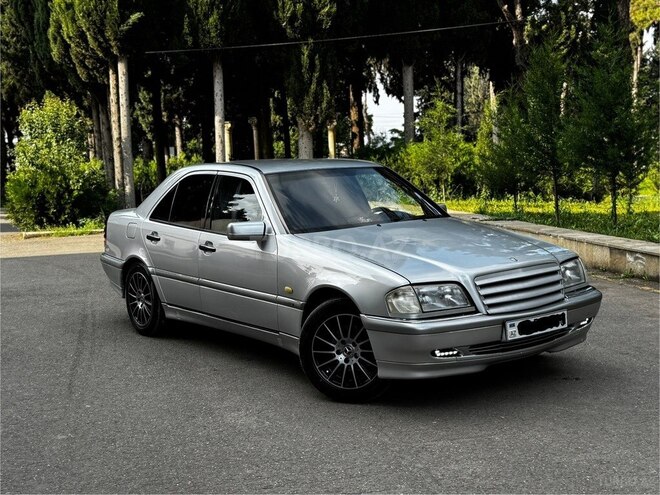 Mercedes C 180 1998, 425,000 km - 1.8 л - Tovuz