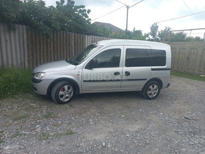 Opel Combo-3